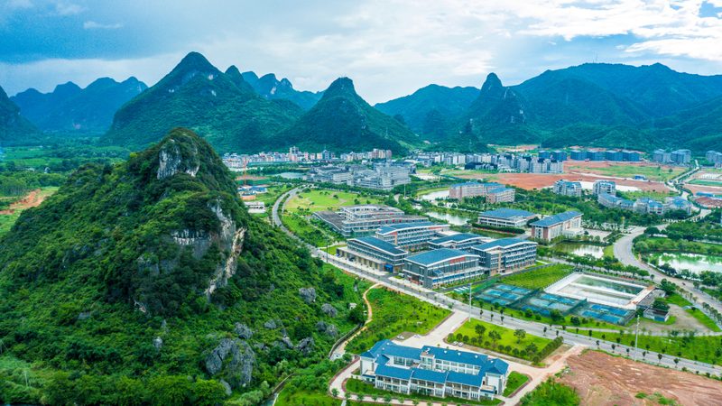 上海电子科技公司方案报价解析：揭秘行业核心要素**